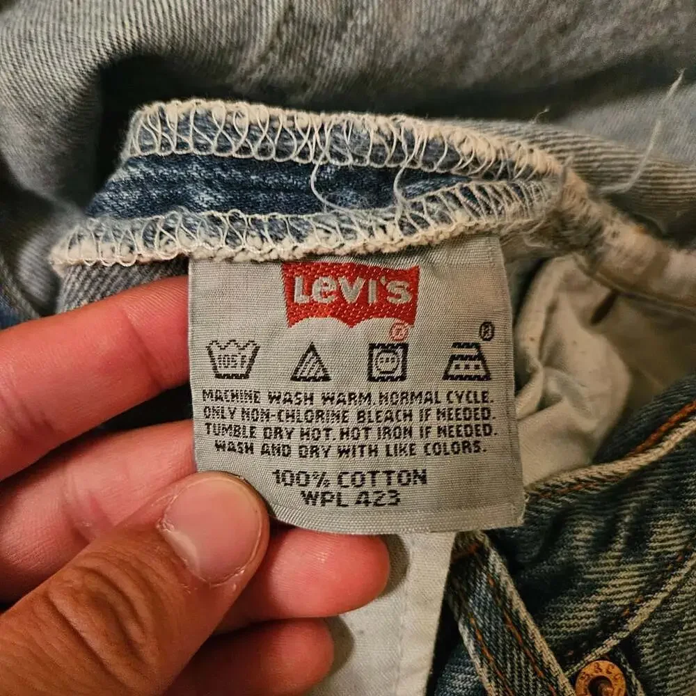 Levi's 501 Original Fit Jeans Size 32x34 Medium Wash Salt and Pepper Button Fly